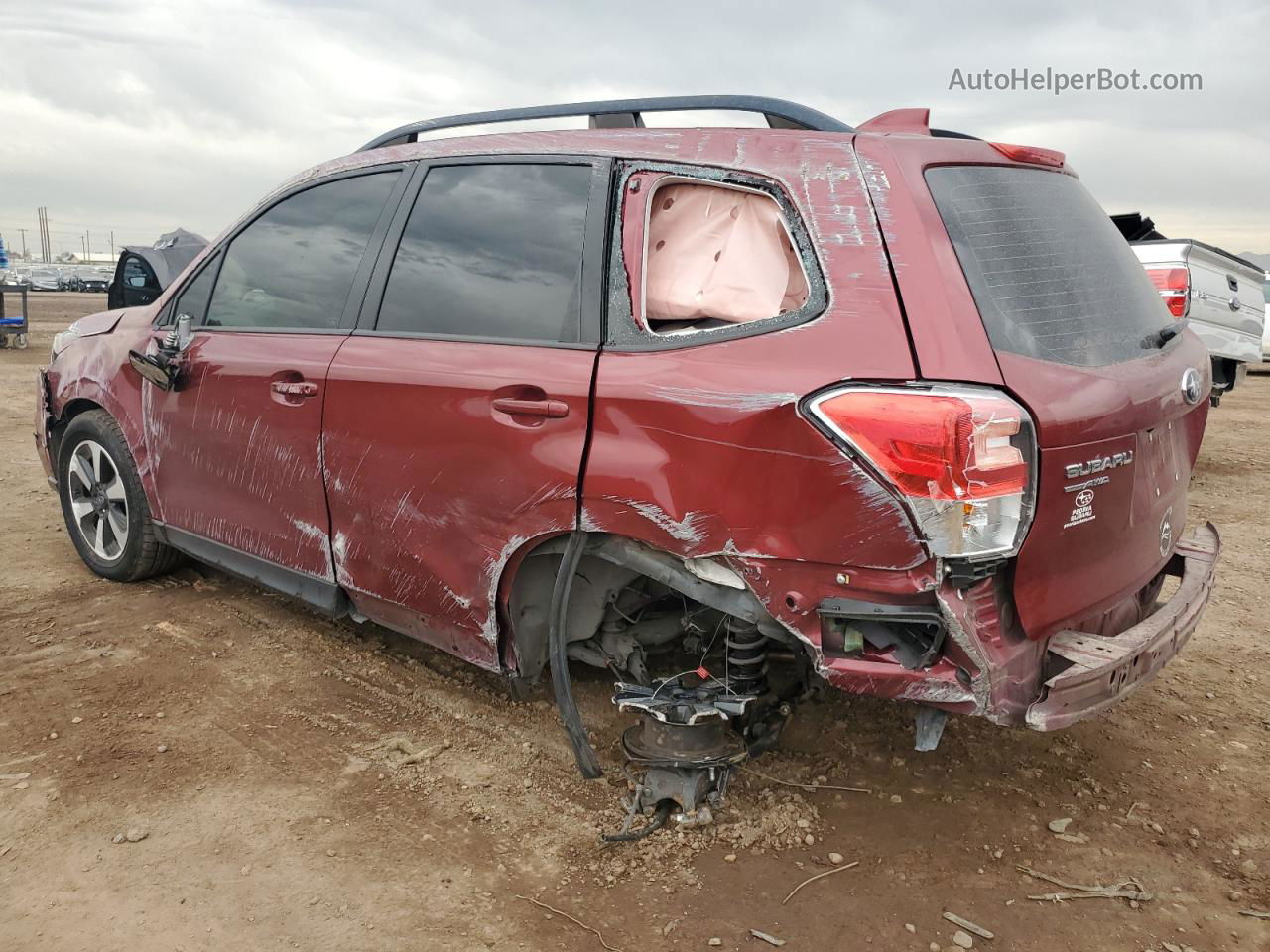 2018 Subaru Forester 2.5i Burgundy vin: JF2SJABC0JH491788