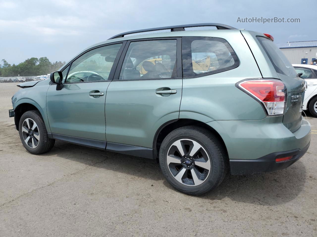 2018 Subaru Forester 2.5i Green vin: JF2SJABC0JH573553