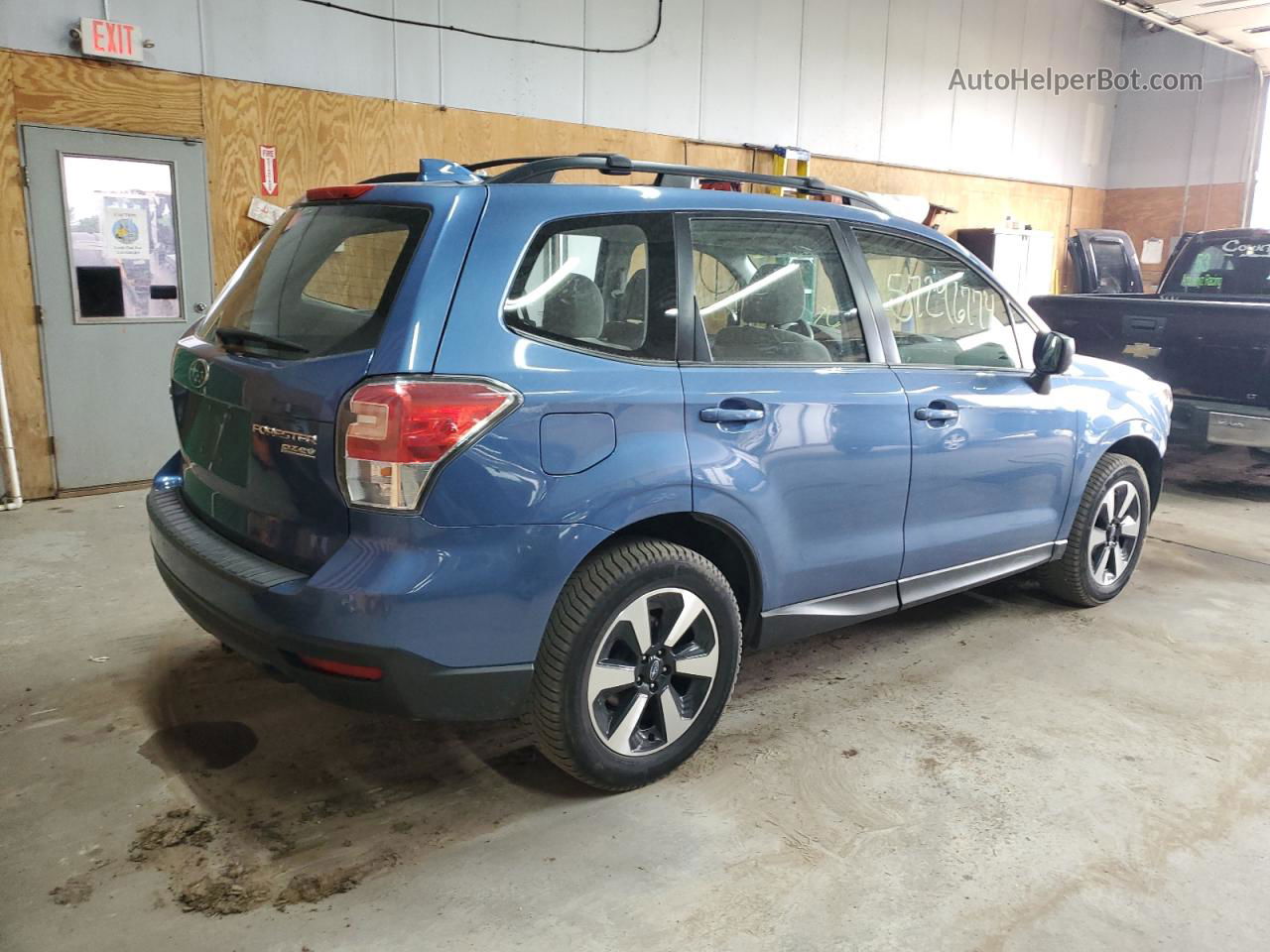 2017 Subaru Forester 2.5i Blue vin: JF2SJABC1HH530544