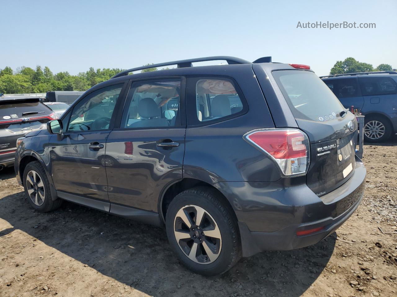 2018 Subaru Forester 2.5i Blue vin: JF2SJABC1JH455639