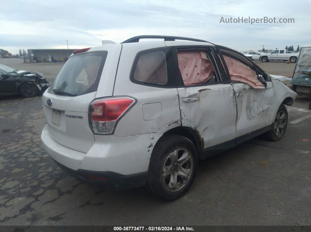 2018 Subaru Forester 2.5i White vin: JF2SJABC2JH459666