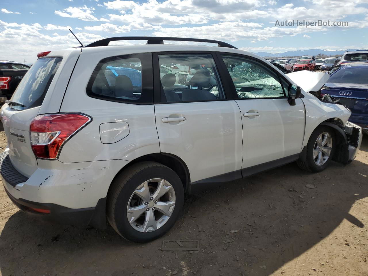 2015 Subaru Forester 2.5i Белый vin: JF2SJABC4FH596292