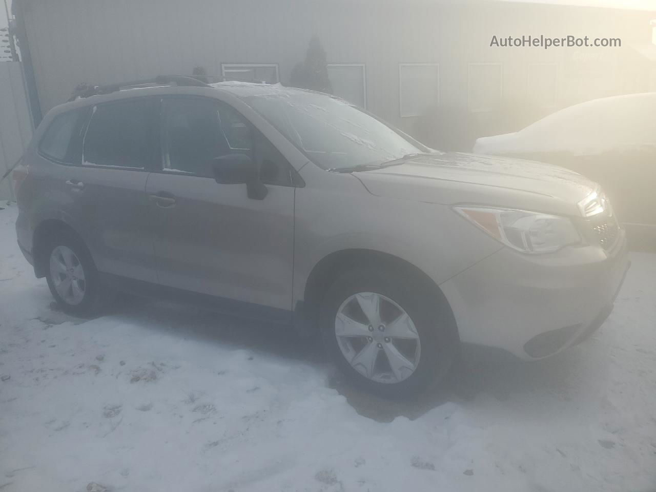 2016 Subaru Forester 2.5i Tan vin: JF2SJABC4GH423468