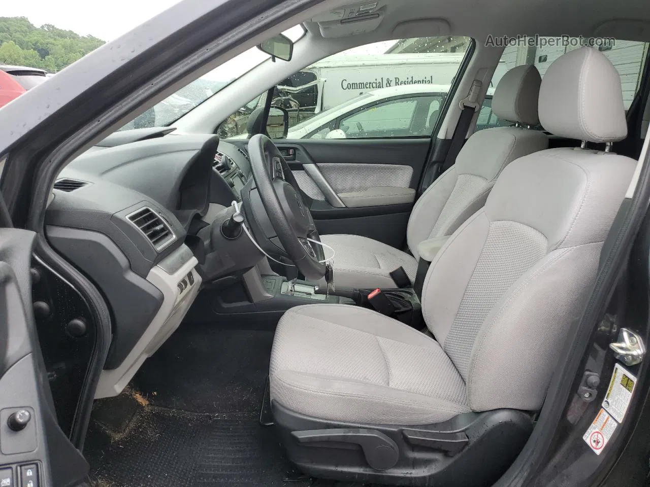 2018 Subaru Forester 2.5i Gray vin: JF2SJABC4JH519740