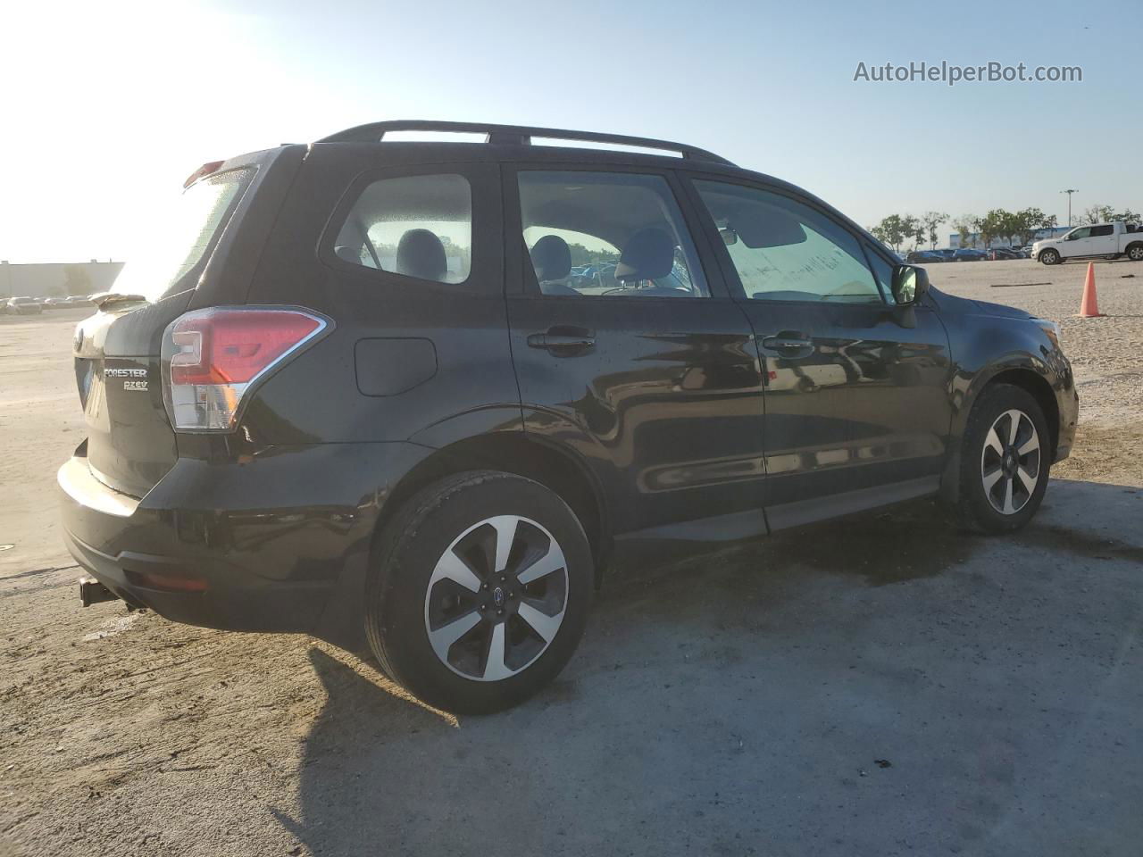 2017 Subaru Forester 2.5i Черный vin: JF2SJABC5HH575406