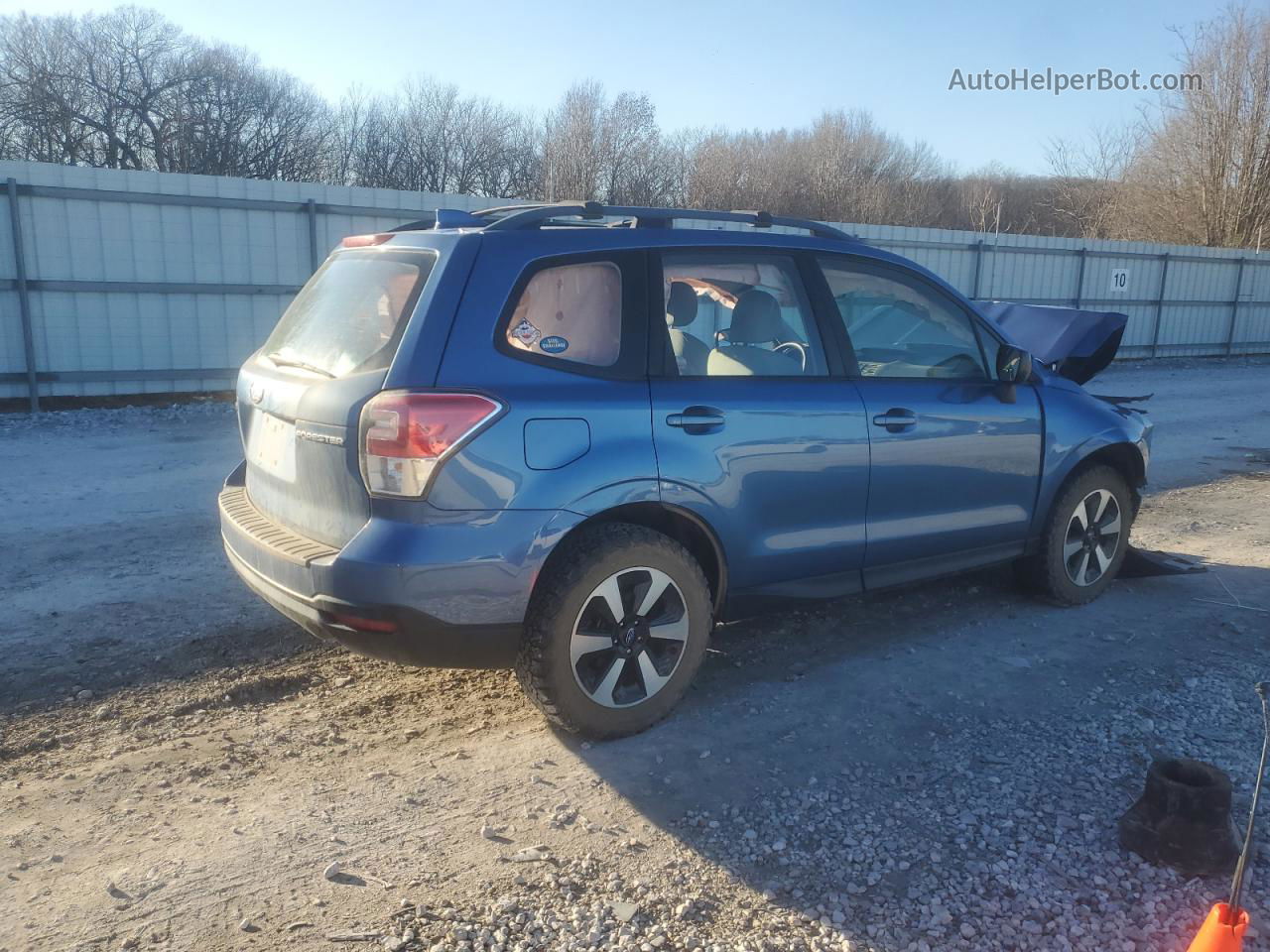 2018 Subaru Forester 2.5i Синий vin: JF2SJABC5JH408145