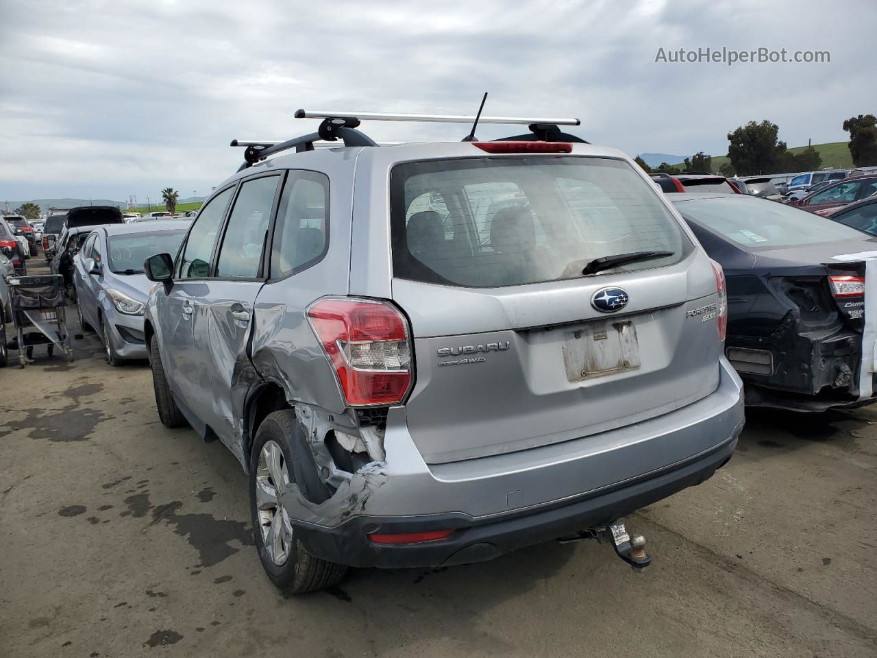 2015 Subaru Forester 2.5i Silver vin: JF2SJABC7FH436343