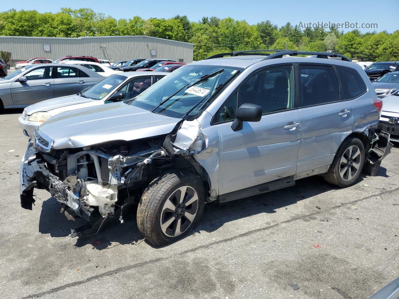 2018 Subaru Forester 2.5i Silver vin: JF2SJABC7JH415629