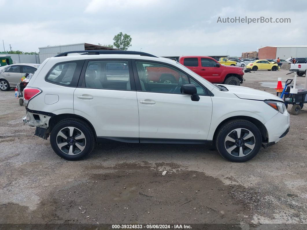 2018 Subaru Forester 2.5i White vin: JF2SJABC7JH489004