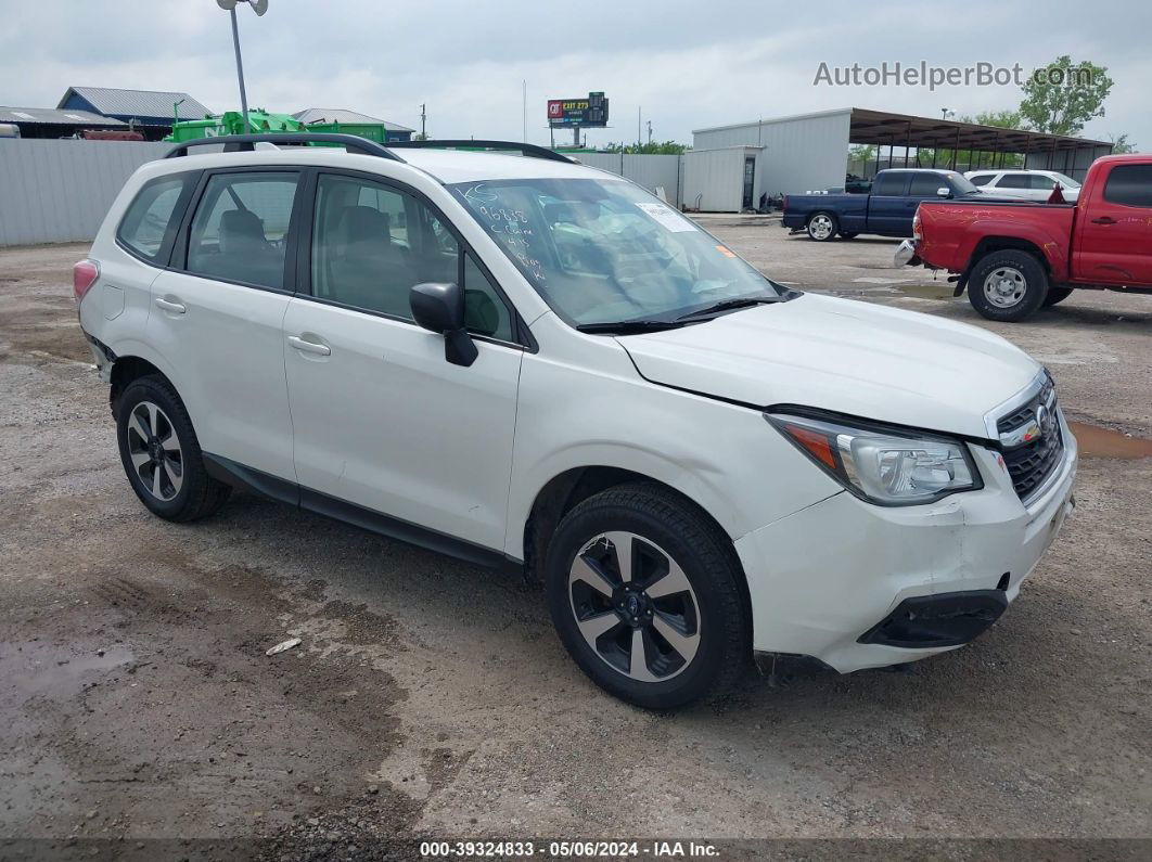 2018 Subaru Forester 2.5i White vin: JF2SJABC7JH489004