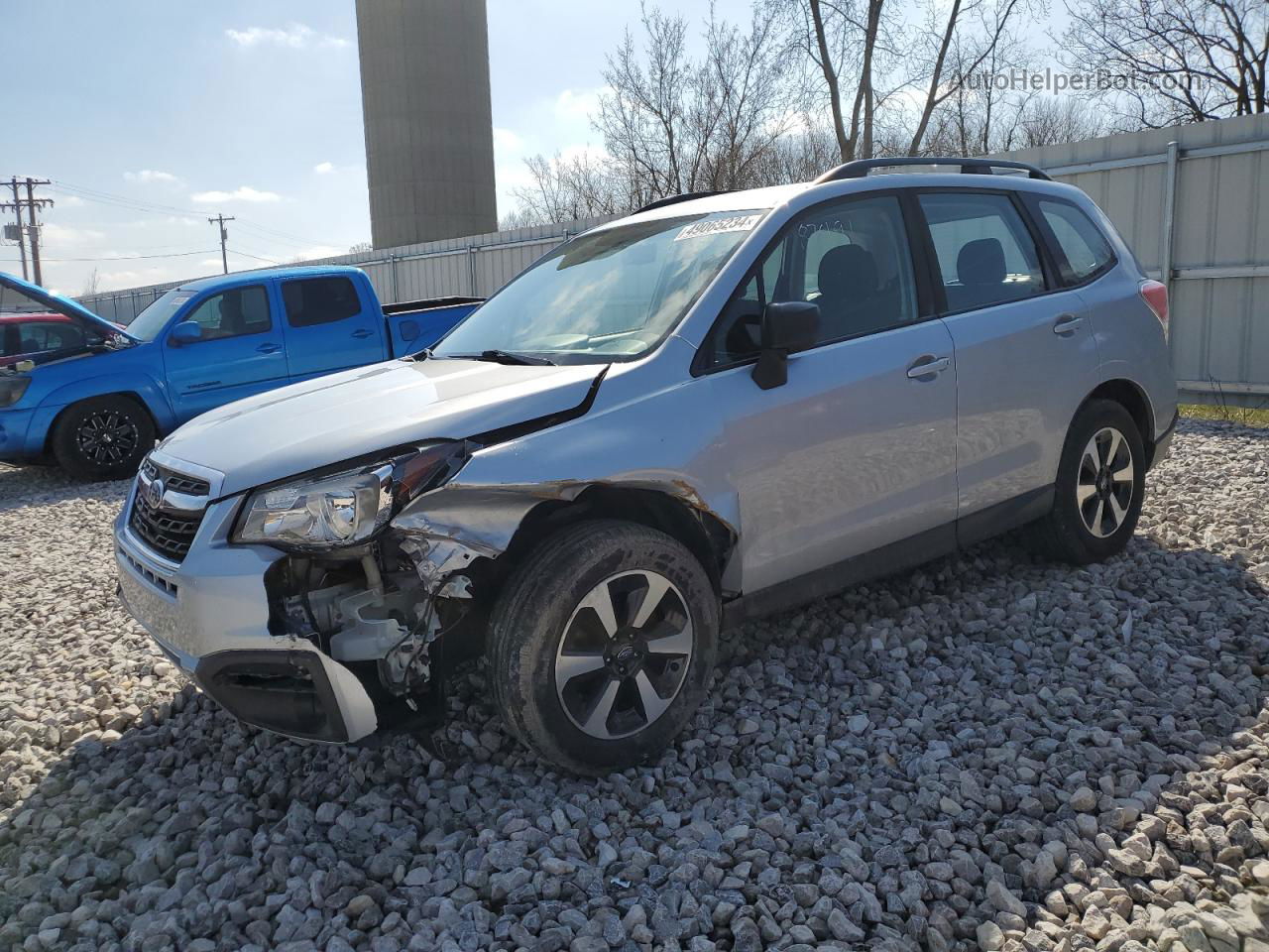 2017 Subaru Forester 2.5i Silver vin: JF2SJABC9HH487491