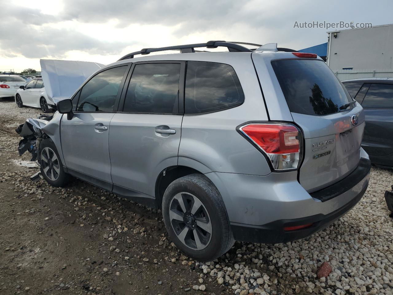 2018 Subaru Forester 2.5i Gray vin: JF2SJABC9JH550577