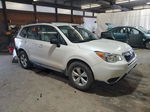 2015 Subaru Forester 2.5i White vin: JF2SJABCXFH818236