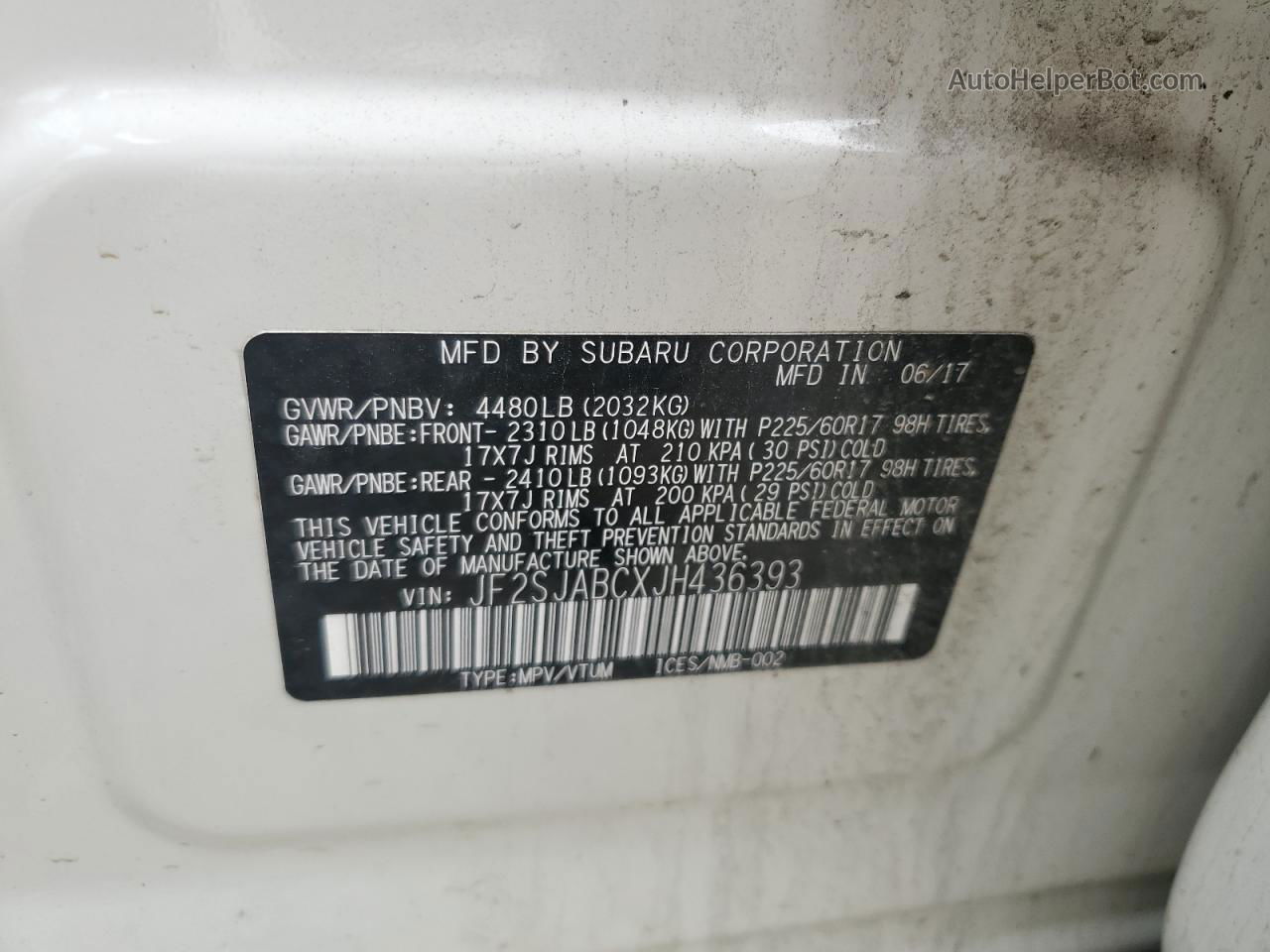 2018 Subaru Forester 2.5i White vin: JF2SJABCXJH436393