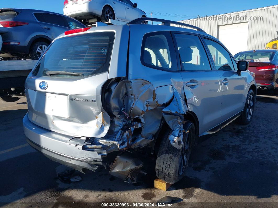 2018 Subaru Forester 2.5i Silver vin: JF2SJABCXJH485271