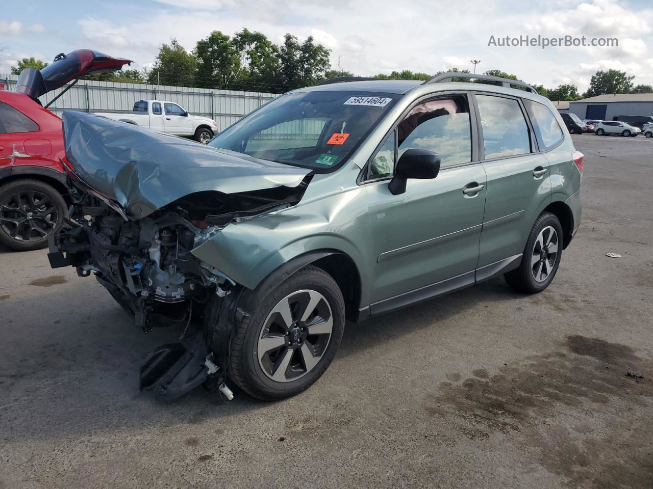 2018 Subaru Forester 2.5i Green vin: JF2SJABCXJH538440