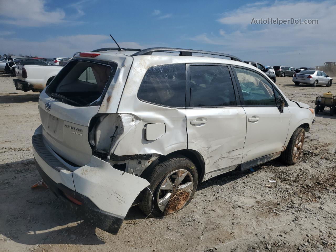 2015 Subaru Forester 2.5i Premium White vin: JF2SJADC1FH429966