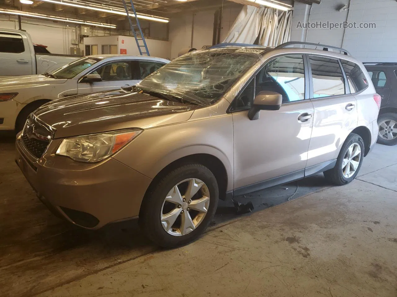 2015 Subaru Forester 2.5i Premium Brown vin: JF2SJADC2FH501371