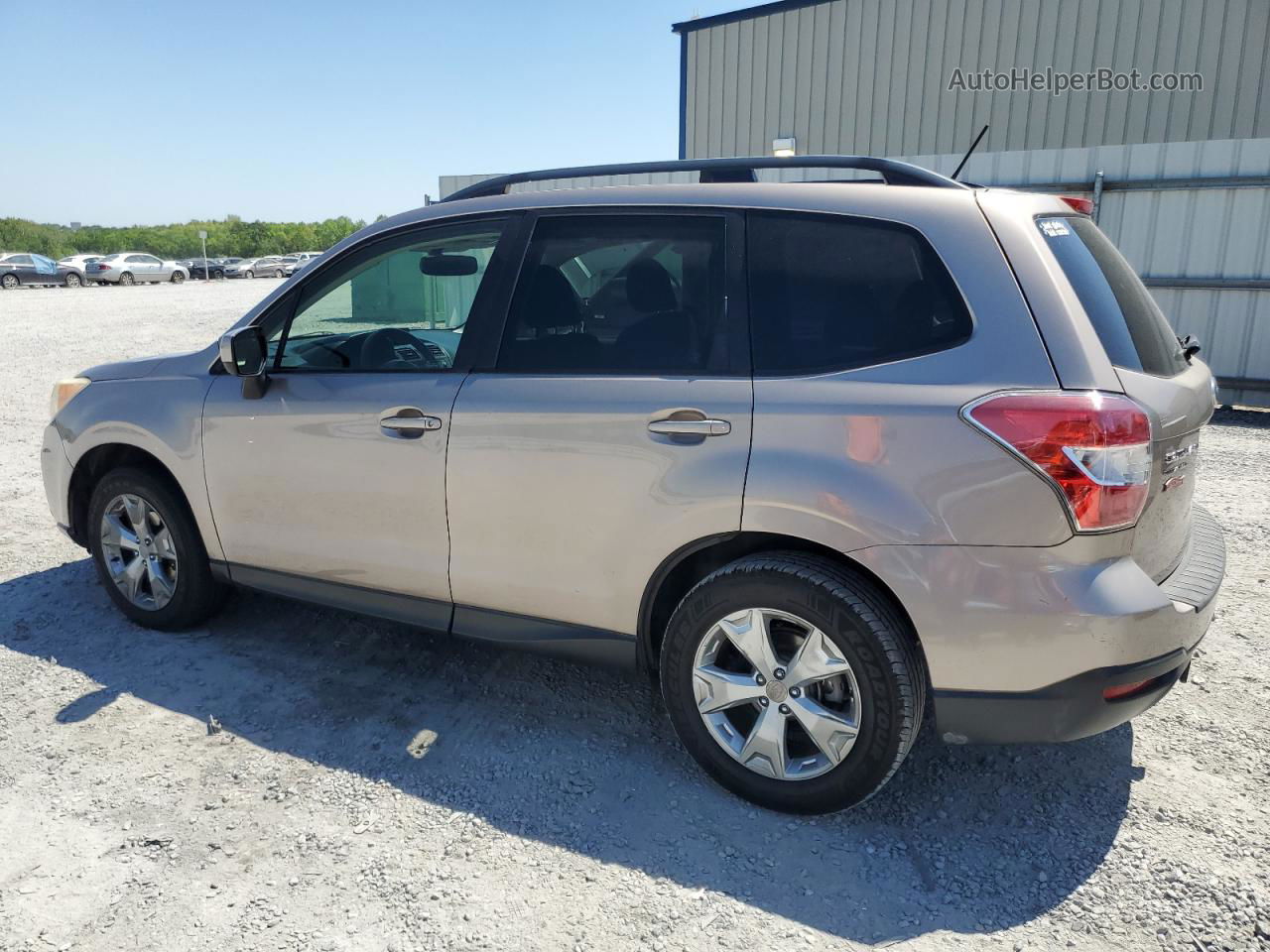 2015 Subaru Forester 2.5i Premium Tan vin: JF2SJADC5FH402432