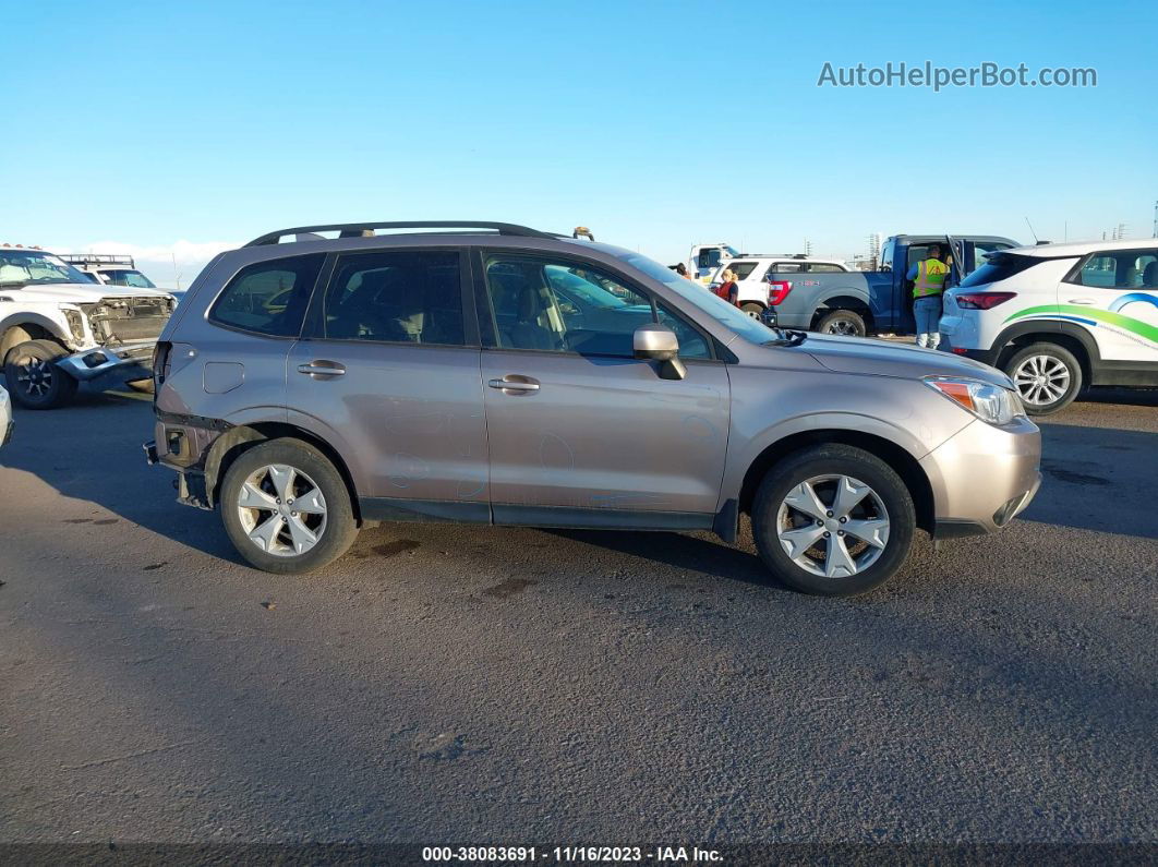 2016 Subaru Forester 2.5i Premium Gold vin: JF2SJADC5GH464673