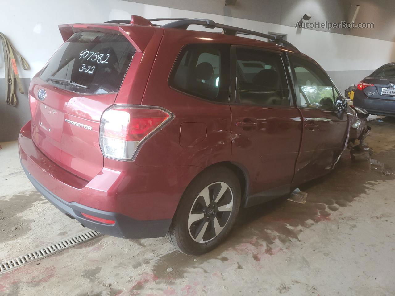 2018 Subaru Forester 2.5i Premium Red vin: JF2SJADC5JH459111