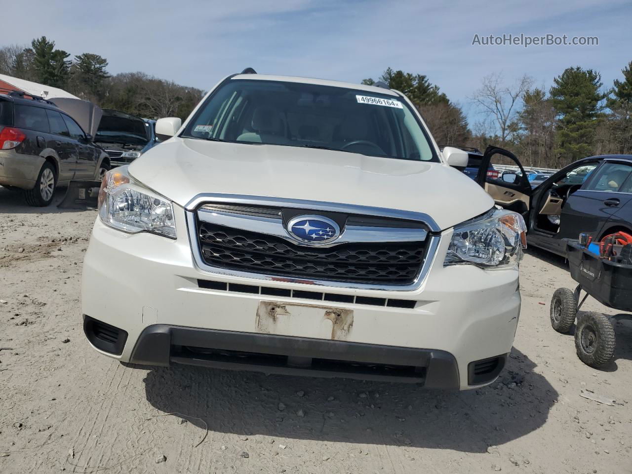 2015 Subaru Forester 2.5i Premium White vin: JF2SJADC7FH573831