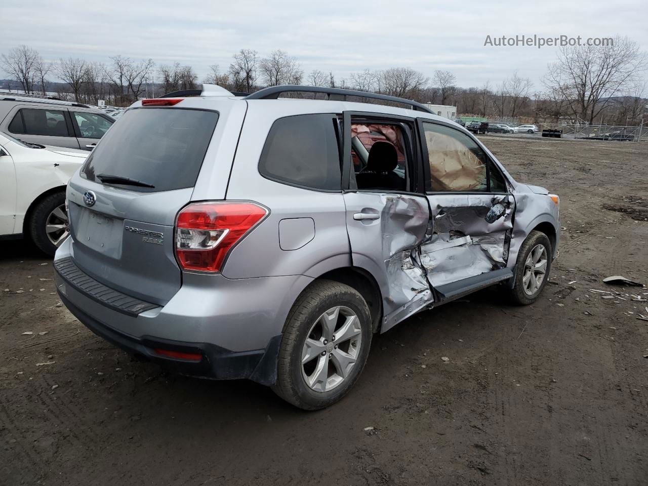 2016 Subaru Forester 2.5i Premium Silver vin: JF2SJADC7GH402482