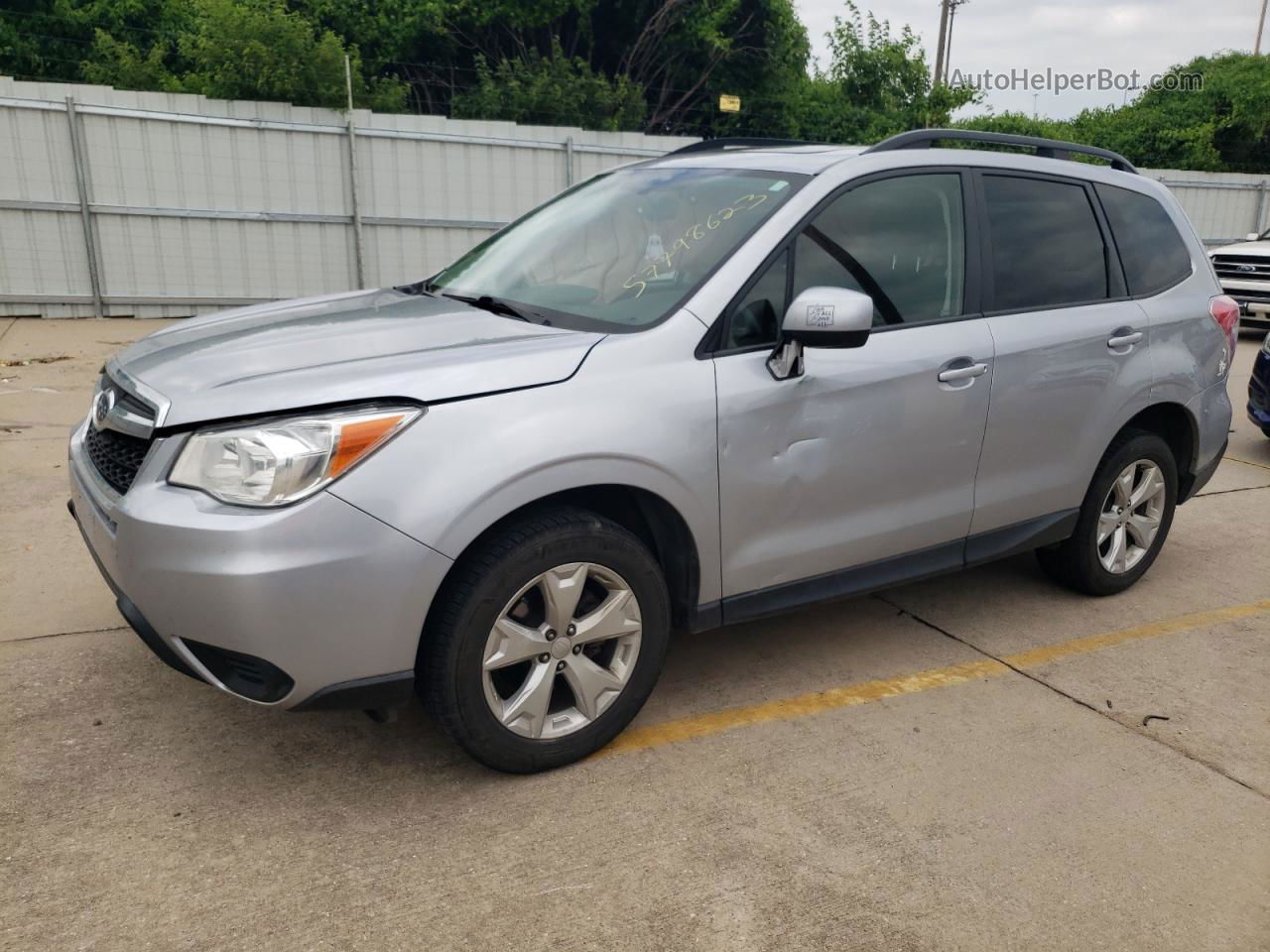 2016 Subaru Forester 2.5i Premium Серебряный vin: JF2SJADC7GH493589