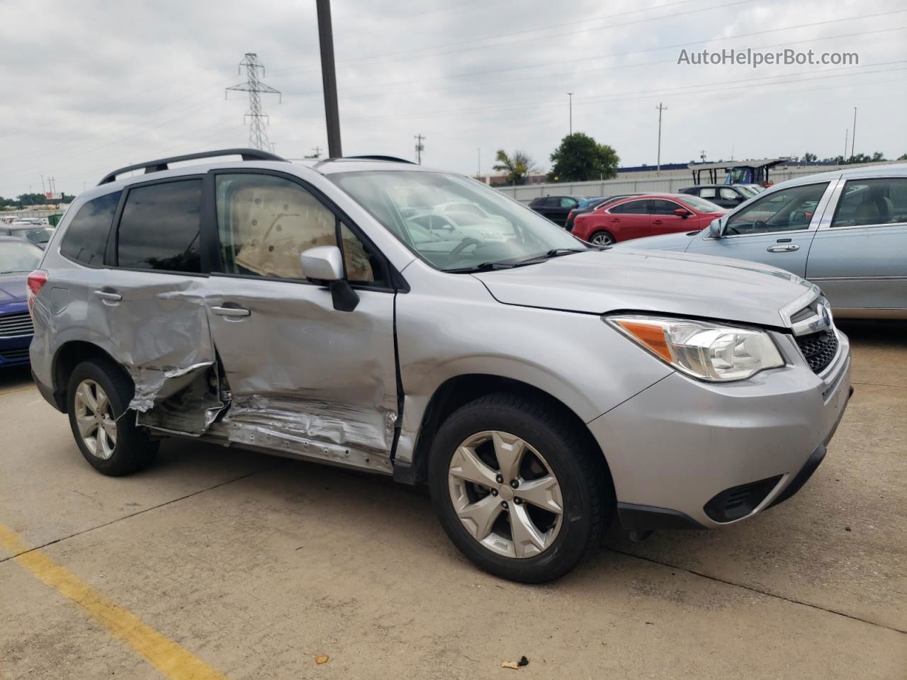 2016 Subaru Forester 2.5i Premium Серебряный vin: JF2SJADC7GH493589