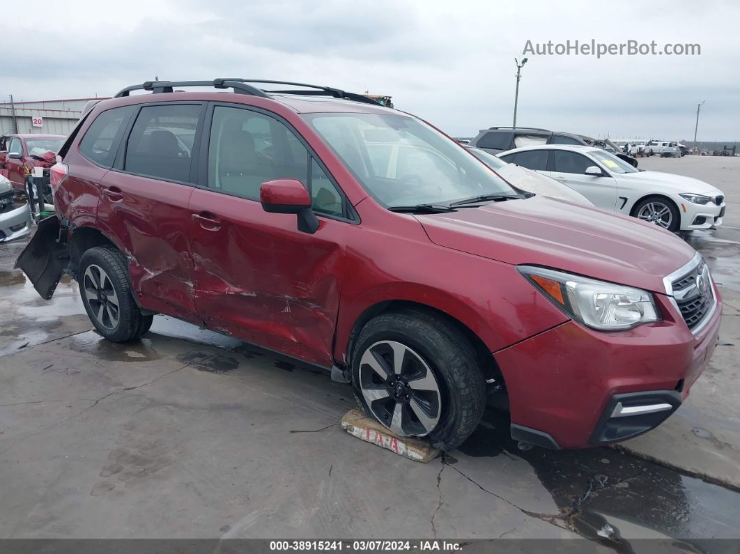 2018 Subaru Forester 2.5i Premium Red vin: JF2SJADC8JH573216