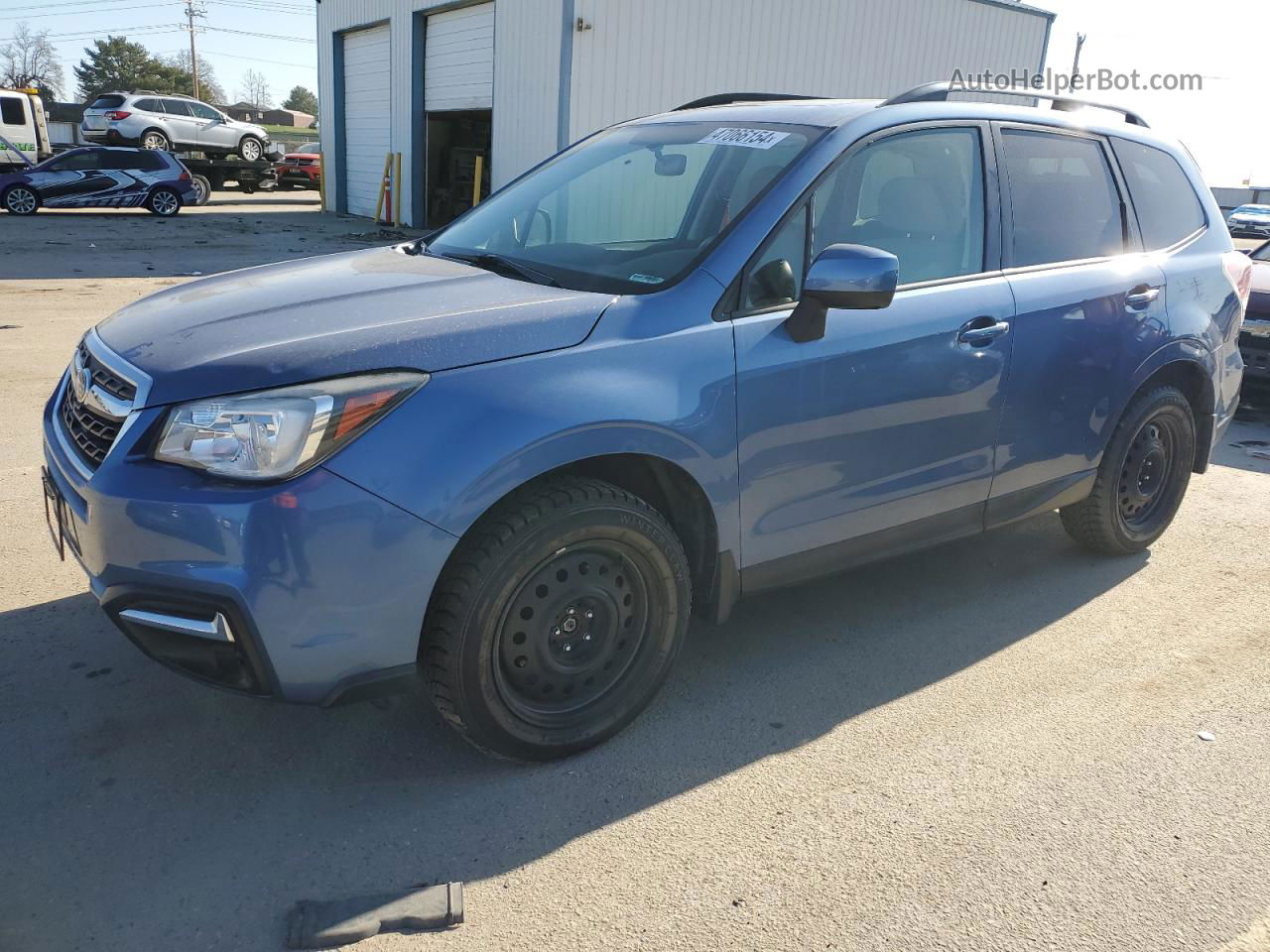 2018 Subaru Forester 2.5i Premium Blue vin: JF2SJAEC2JH505685