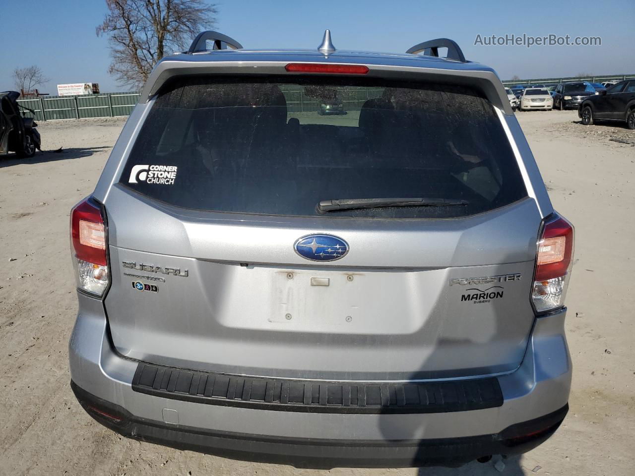 2018 Subaru Forester 2.5i Premium Silver vin: JF2SJAEC4JH604170