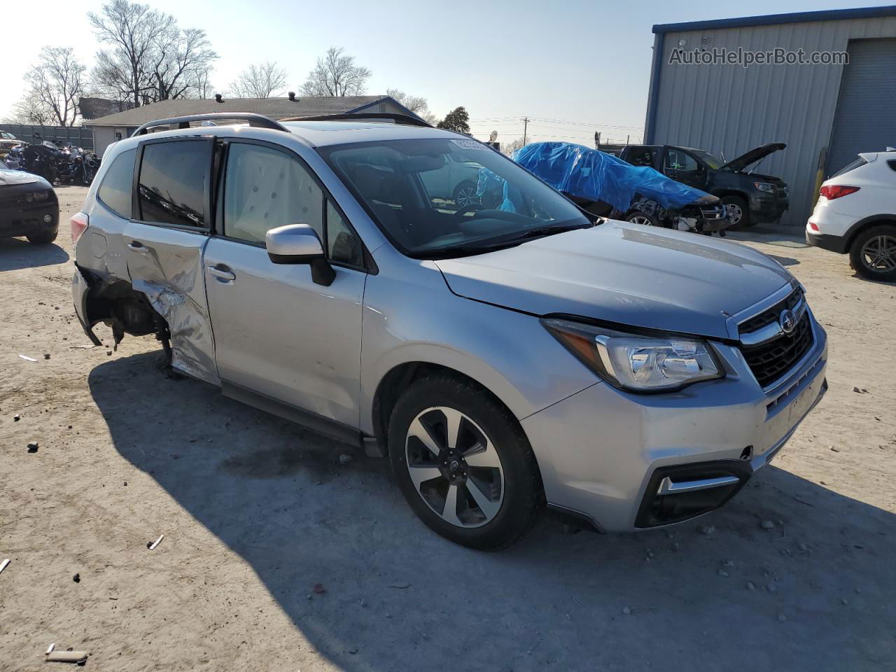 2018 Subaru Forester 2.5i Premium Silver vin: JF2SJAEC4JH604170