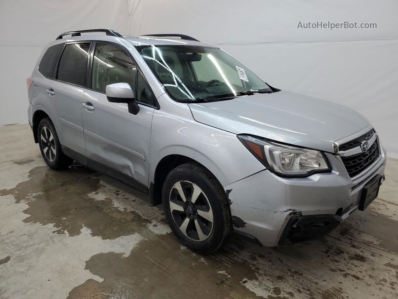 2017 Subaru Forester 2.5i Premium Silver vin: JF2SJAEC5HH436517