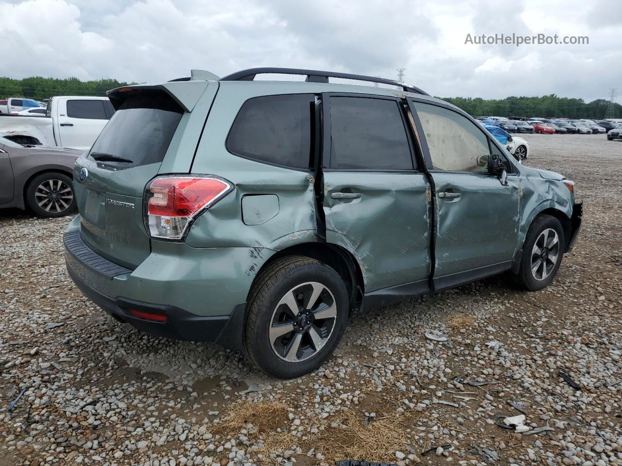 2018 Subaru Forester 2.5i Premium Green vin: JF2SJAEC5JH526255