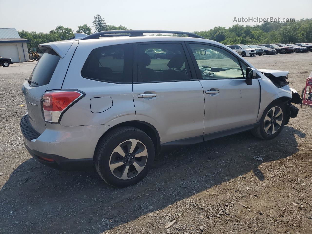 2018 Subaru Forester 2.5i Premium Silver vin: JF2SJAEC5JH529186