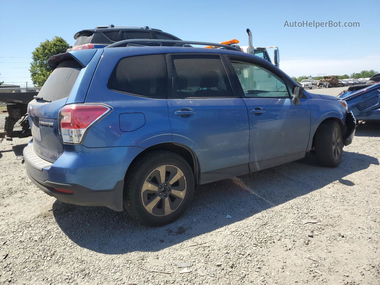 2018 Subaru Forester 2.5i Premium Blue vin: JF2SJAEC6JH424785