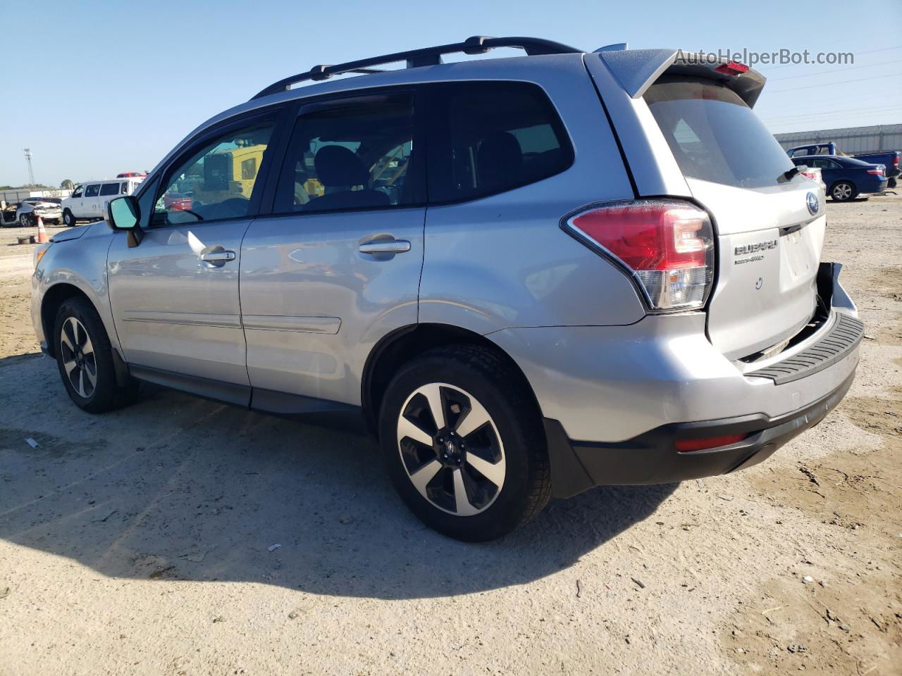 2018 Subaru Forester 2.5i Premium Silver vin: JF2SJAEC6JH426407