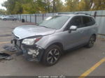 2017 Subaru Forester 2.5i Premium Серебряный vin: JF2SJAEC7HG494134