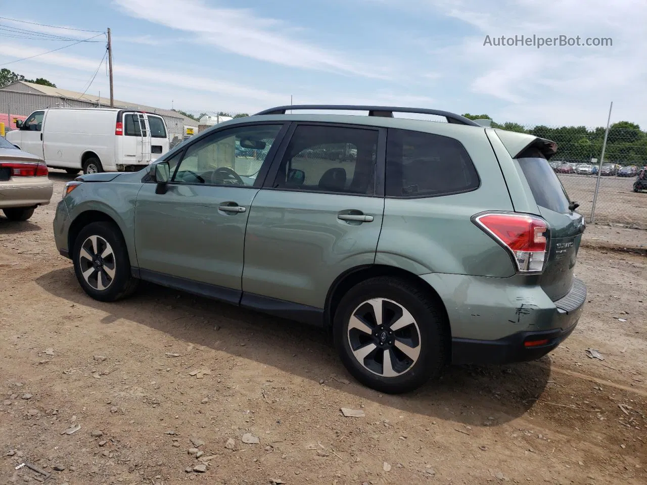 2017 Subaru Forester 2.5i Premium Зеленый vin: JF2SJAEC7HH402644