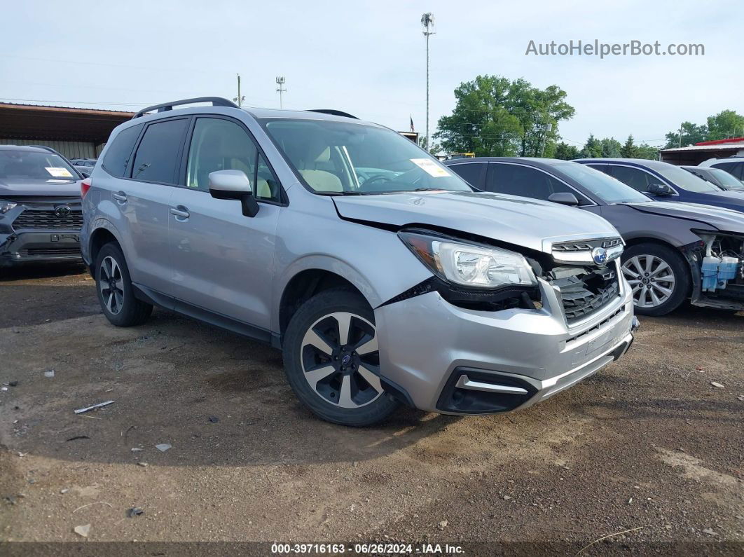 2018 Subaru Forester 2.5i Premium Silver vin: JF2SJAEC7JH535930