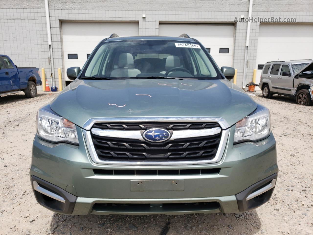 2017 Subaru Forester 2.5i Premium Green vin: JF2SJAEC8HH563424