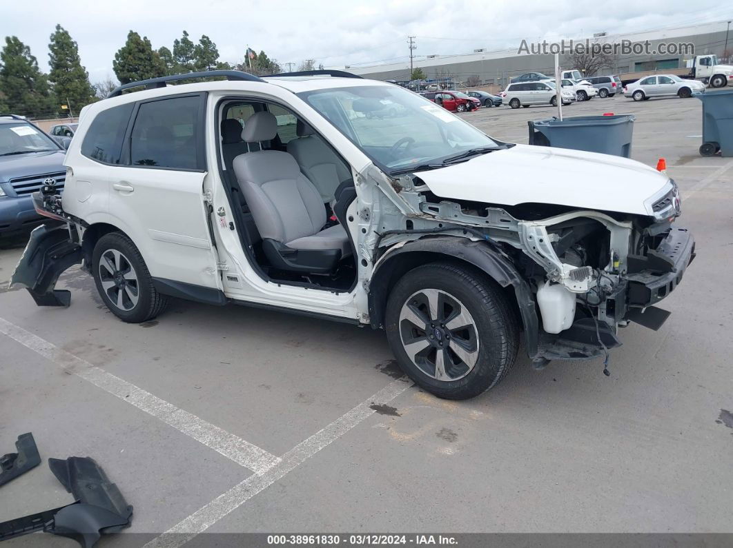 2018 Subaru Forester 2.5i Premium White vin: JF2SJAEC8JH407647