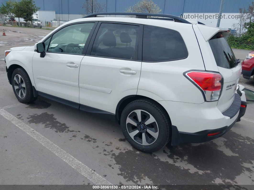 2018 Subaru Forester 2.5i Premium White vin: JF2SJAEC8JH407647