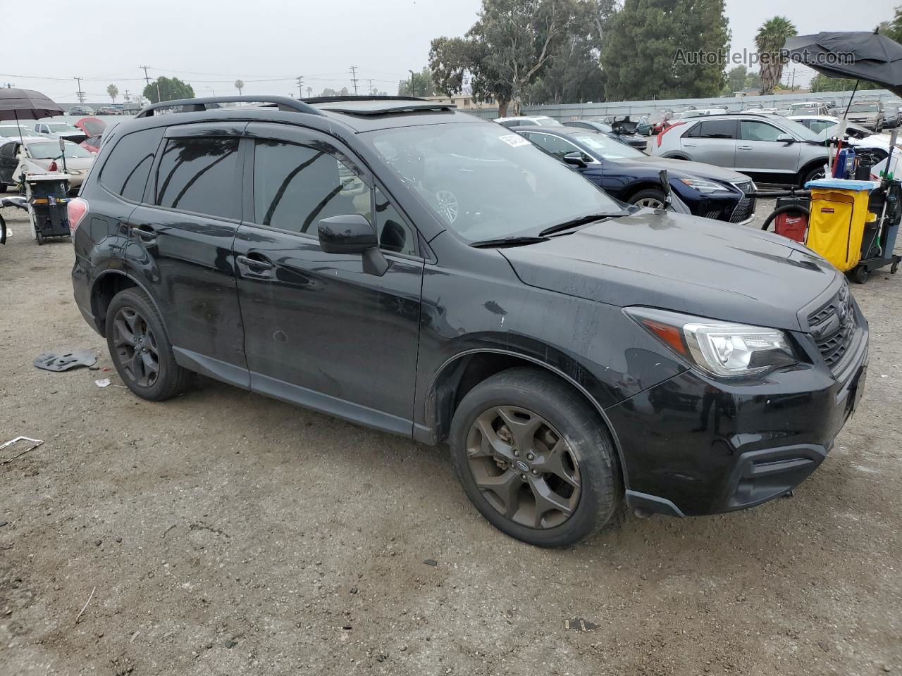 2018 Subaru Forester 2.5i Premium Черный vin: JF2SJAEC8JH485829