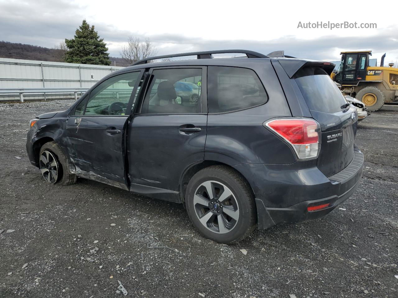 2018 Subaru Forester 2.5i Premium Gray vin: JF2SJAEC8JH498709