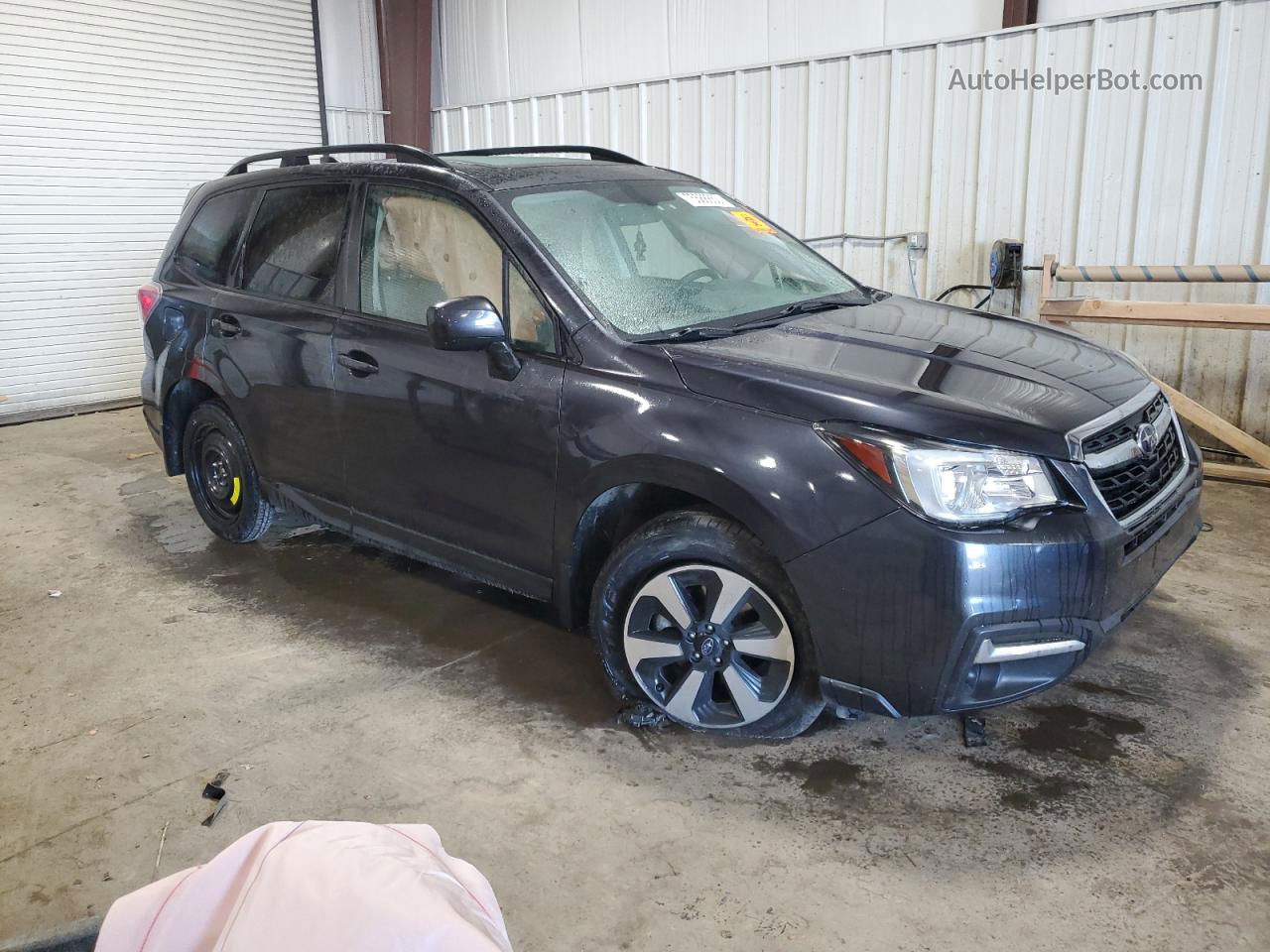 2018 Subaru Forester 2.5i Premium Blue vin: JF2SJAEC9JH570615