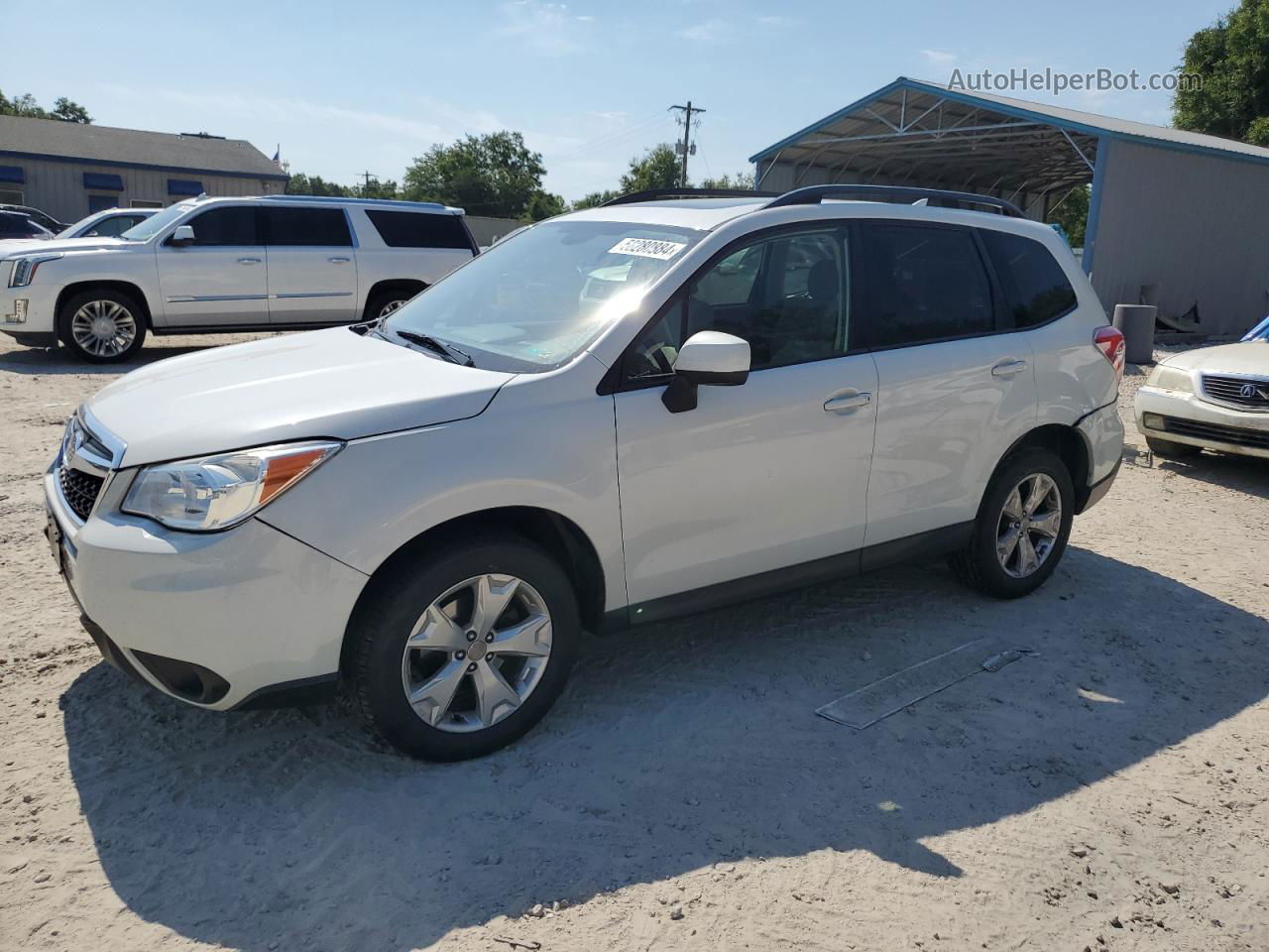 2016 Subaru Forester 2.5i Premium White vin: JF2SJAFC3GH489746