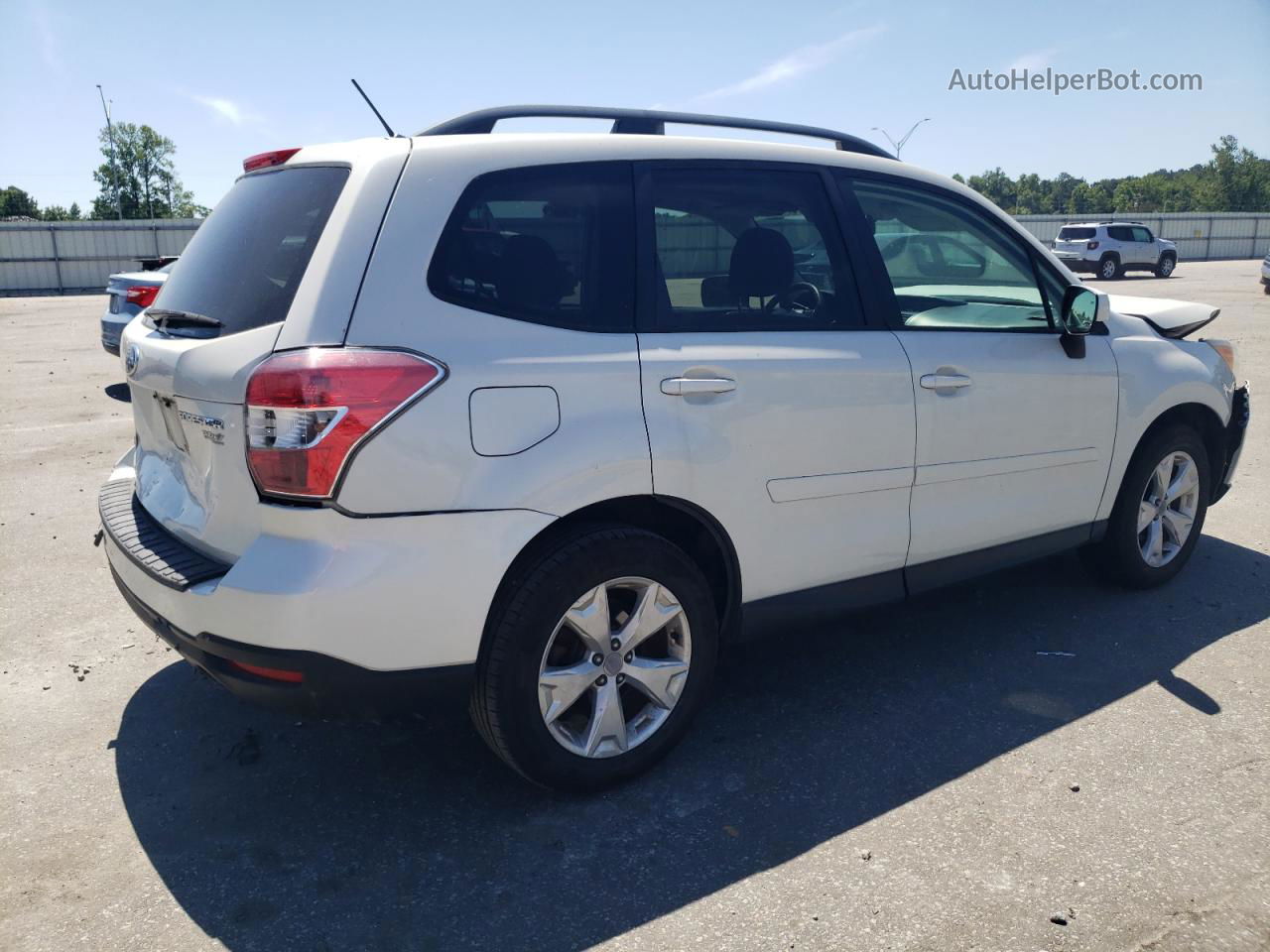 2015 Subaru Forester 2.5i Premium White vin: JF2SJAFC6FH510166