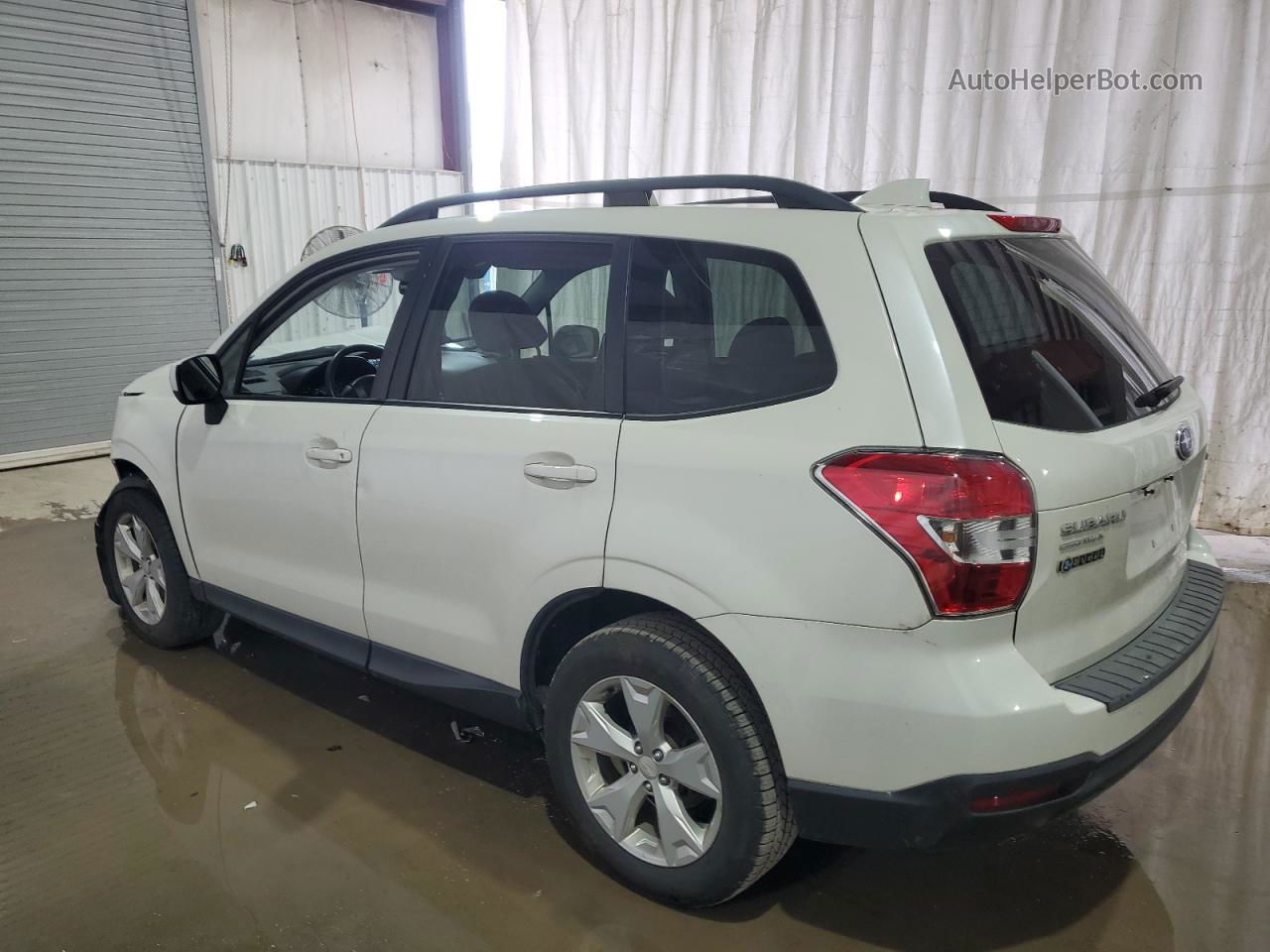 2016 Subaru Forester 2.5i Premium White vin: JF2SJAGC0GH518277